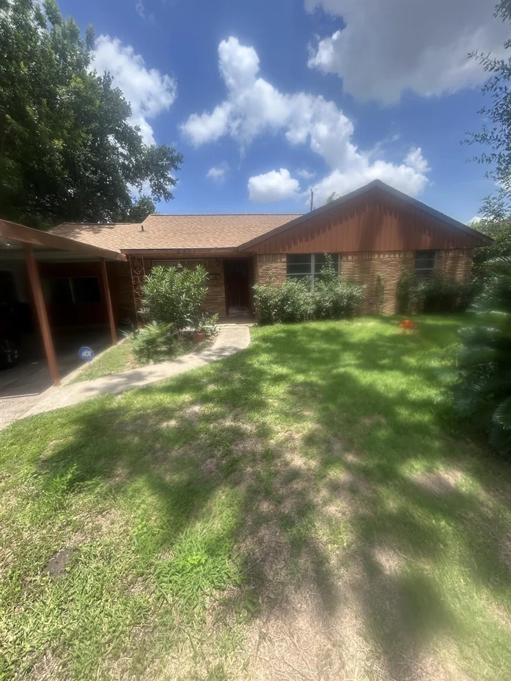 Unit for sale at 5711 Turtle Creek Road, Houston, TX 77017