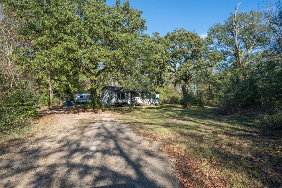 Unit for sale at 3349 Collard Road, Huntsville, TX 77340
