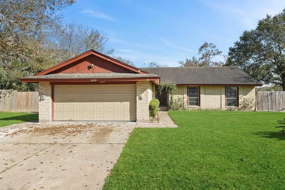 Unit for sale at 8443 Gulfwood Lane, Houston, TX 77075