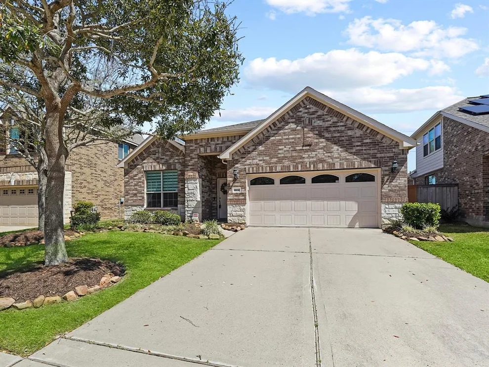 Unit for sale at 10034 Western Pine Trail, Katy, TX 77494