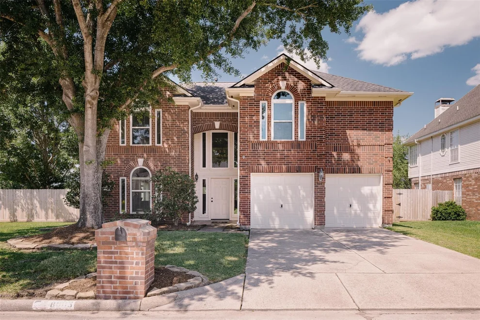 Unit for sale at 8003 Club Point Drive, Humble, TX 77346