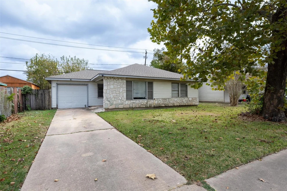 Unit for sale at 506 Sage Drive, Galena Park, TX 77547