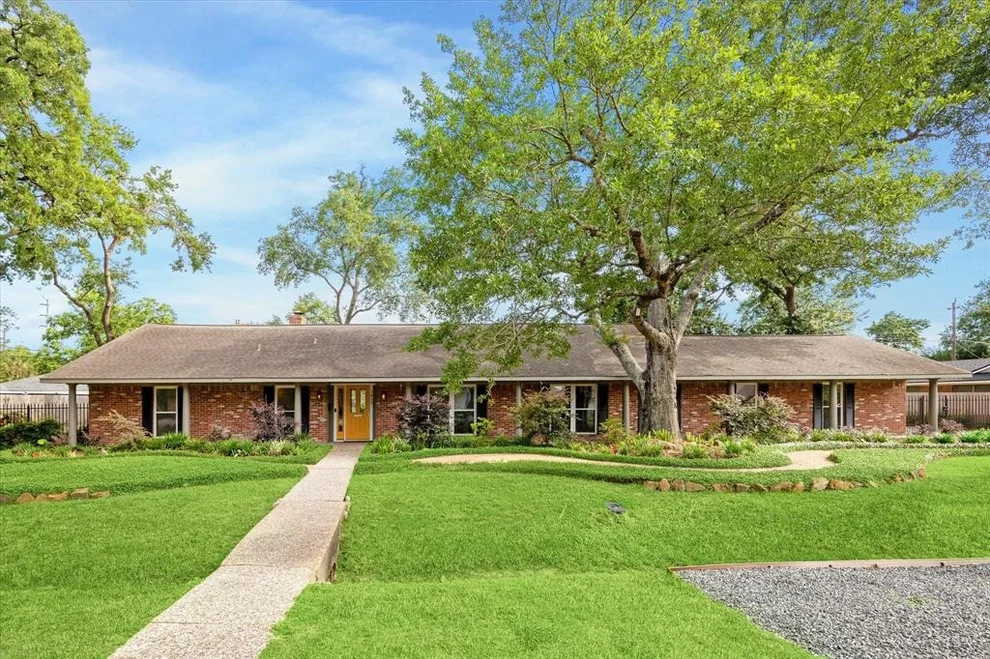 Unit for sale at 1415 Lehman Street, Houston, TX 77018