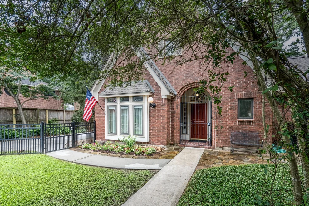 Unit for sale at 13514 Sleepy Lane, Tomball, TX 77375