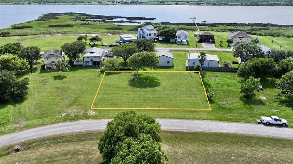 Unit for sale at Lot 534-535 Bayview Drive, Palacios, TX 77465