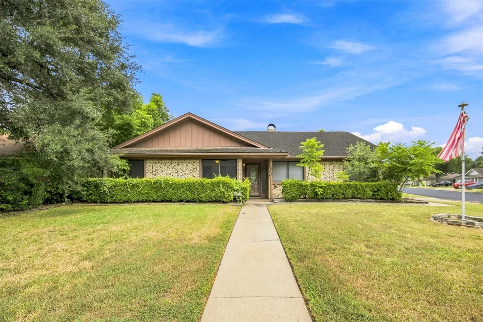 Unit for sale at 201 Yuma Drive, Victoria, TX 77904