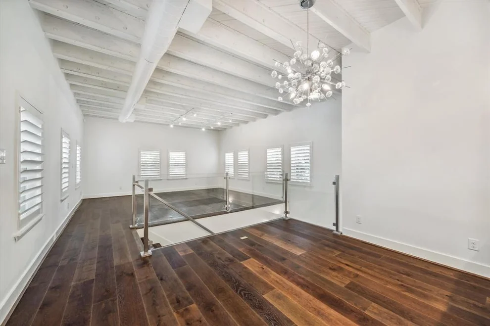 Unit for sale at 2319 Stanford Street, Houston, TX 77006