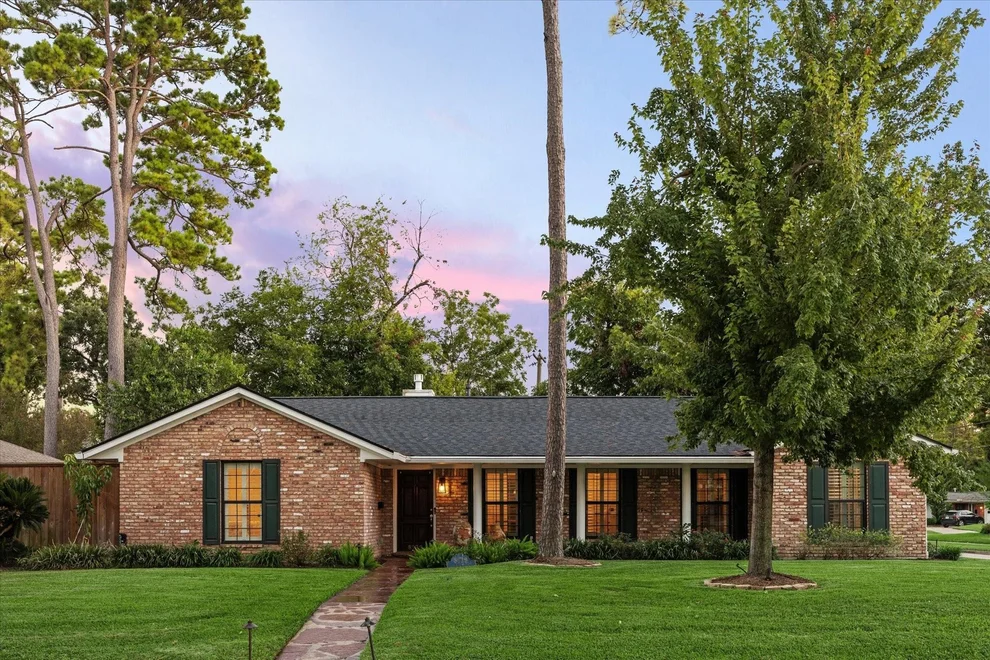 Unit for sale at 8729 Burkhart Road, Houston, TX 77055