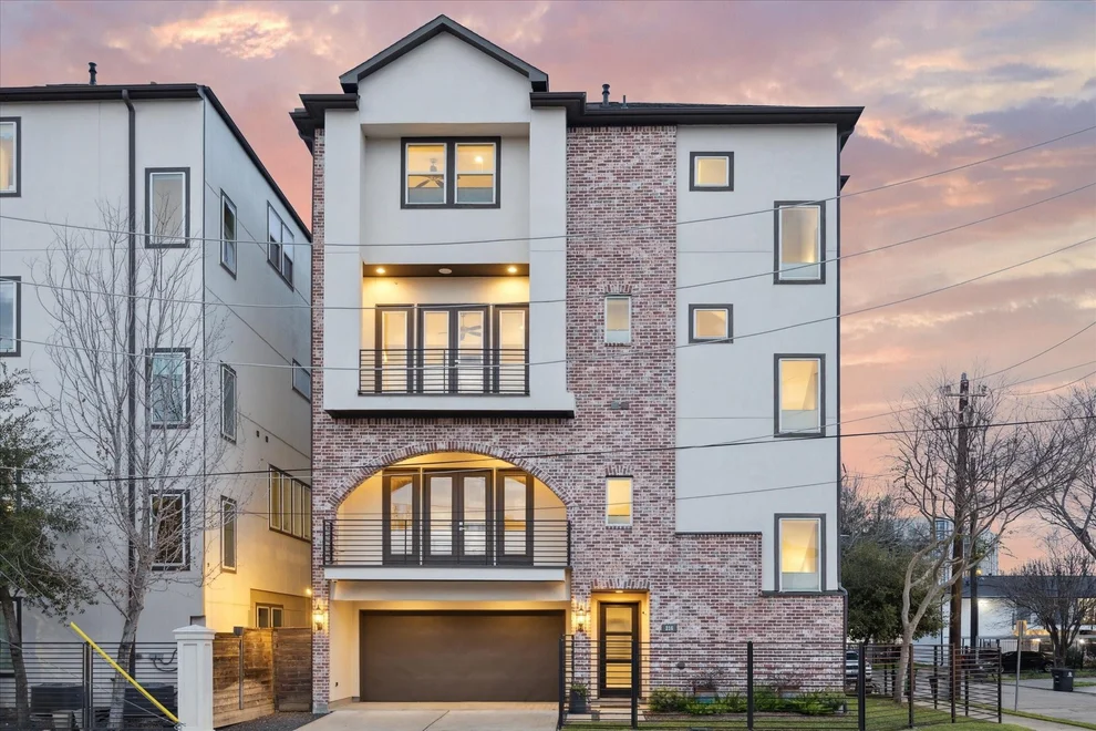 Unit for sale at 216 W Drew Street, Houston, TX 77006