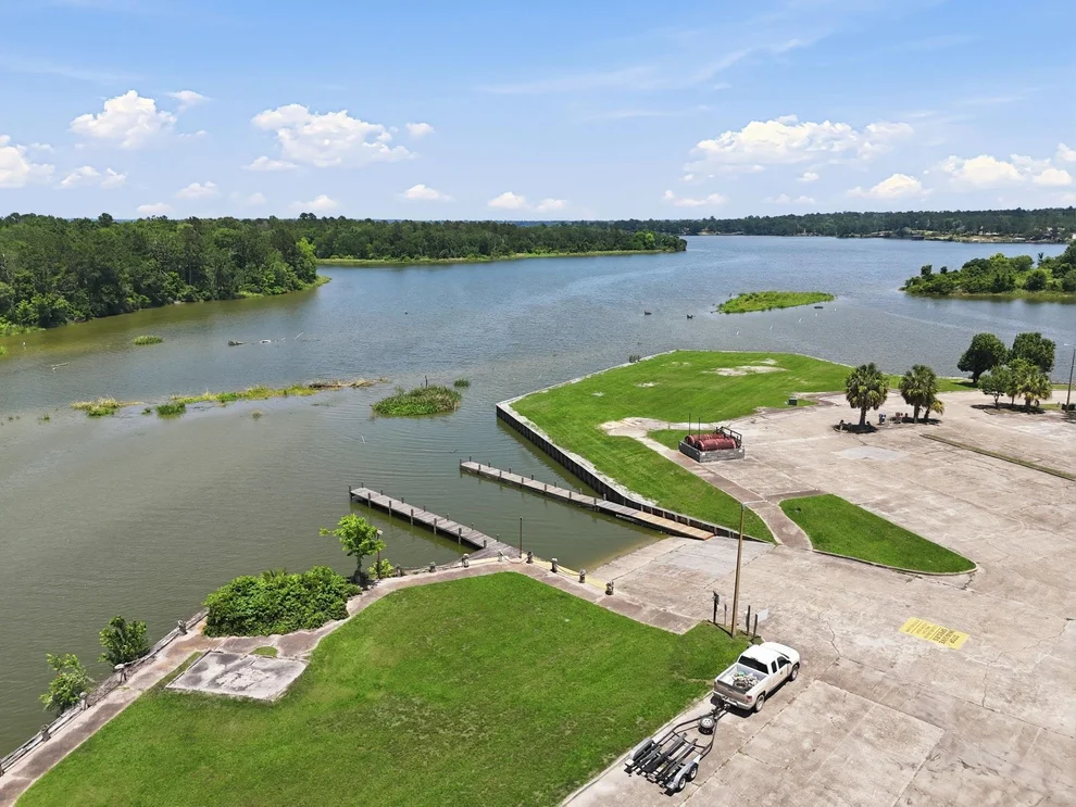Unit for sale at 501 Bass Boat Village, Huntsville, TX 77320