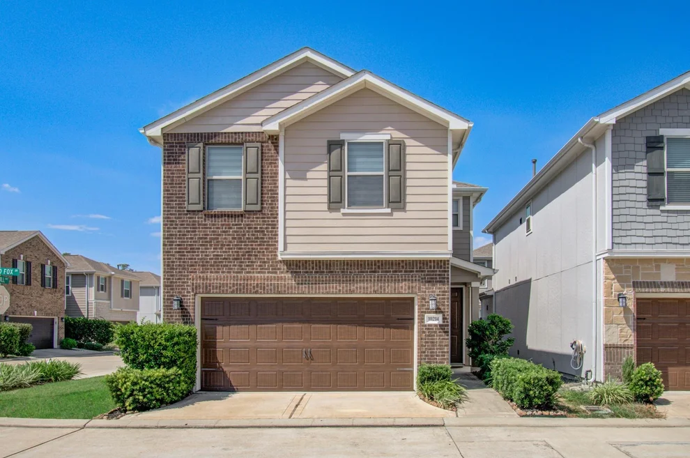 Unit for sale at 10214 Pinewood Fox Drive, Houston, TX 77080