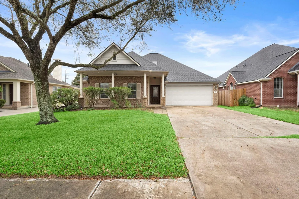 Unit for sale at 12907 Porter Meadow, Houston, TX 77014