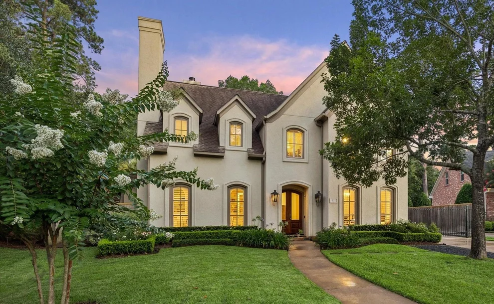 Unit for sale at 531 Three Corners Drive, Houston, TX 77024