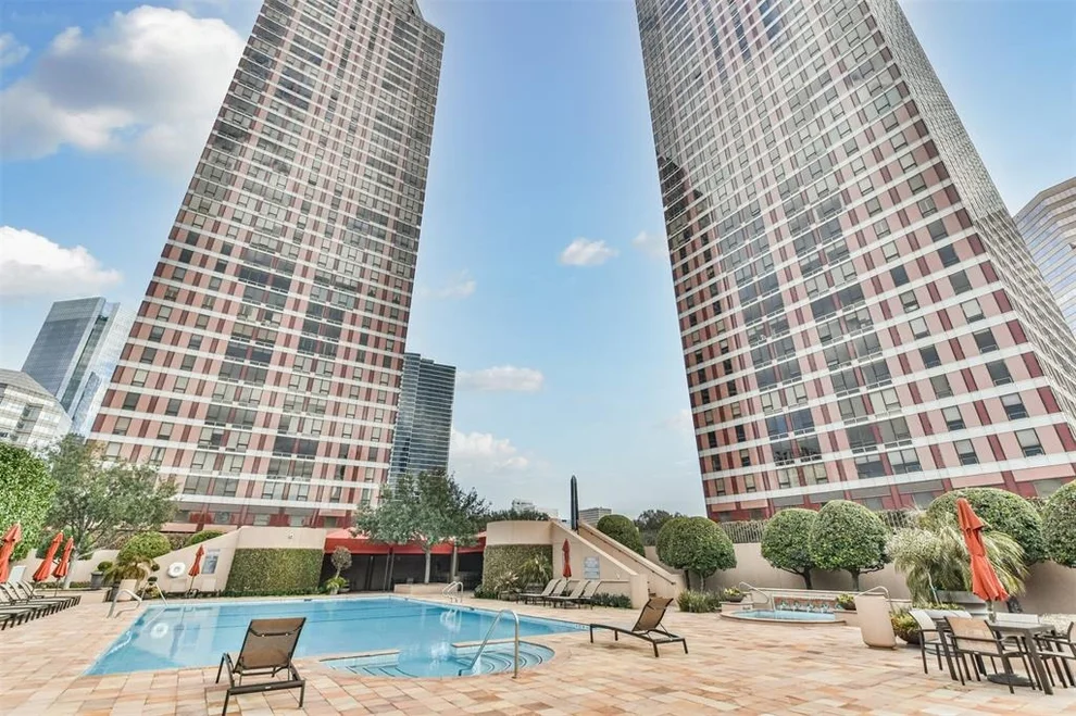 Unit for sale at 5110 San Felipe Street, Houston, TX 77056