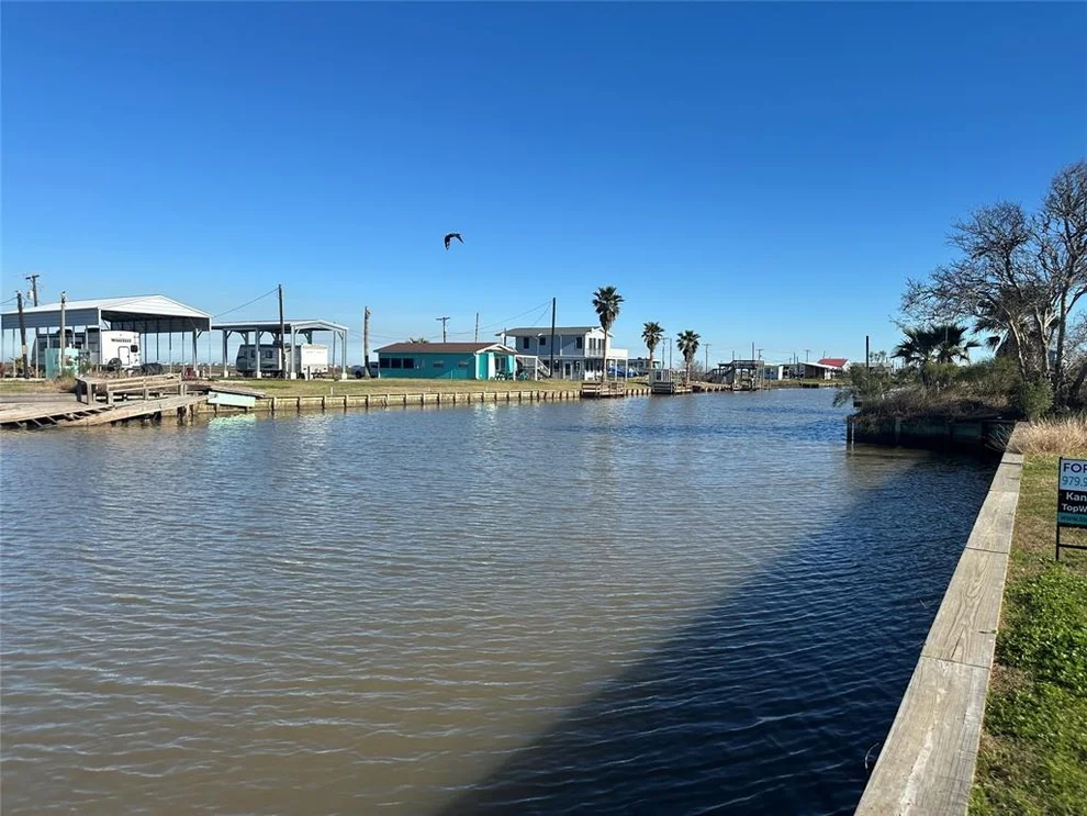 Unit for sale at 2123 County Road 299 Street, Sargent, TX 77414