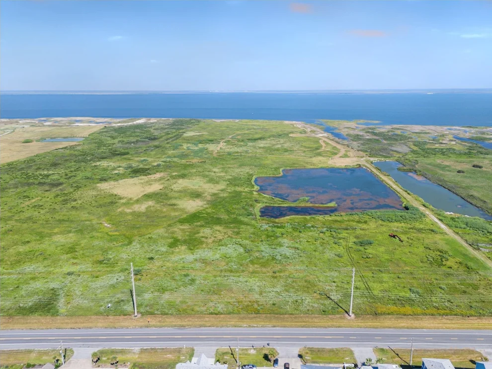 Unit for sale at 24374 Fm-3005, Galveston, TX 77554