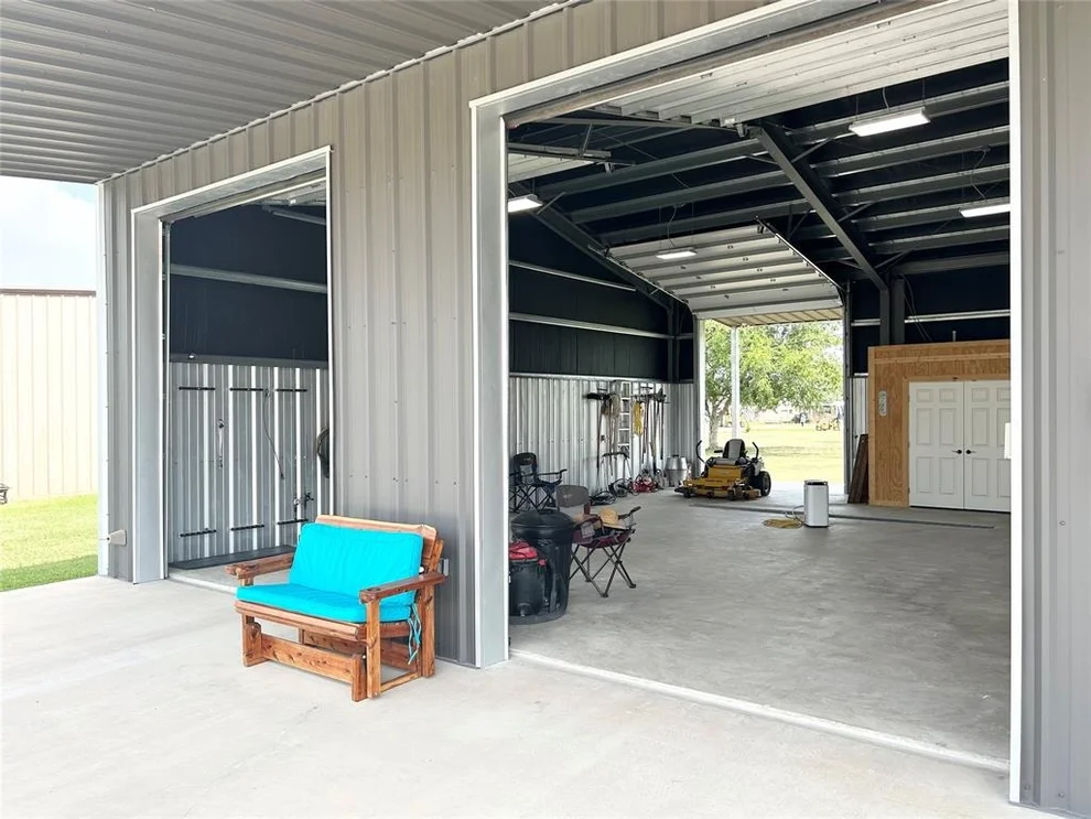 Unit for sale at 305 W Denver Avenue, Seadrift, TX 77983
