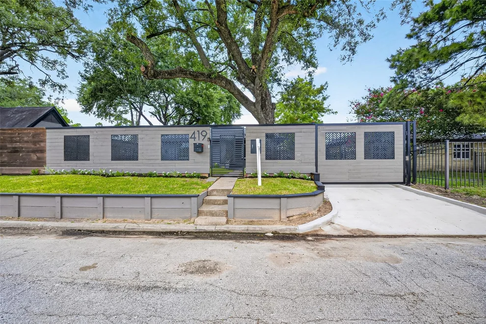 Unit for sale at 419 Fairbanks Street, Houston, TX 77009
