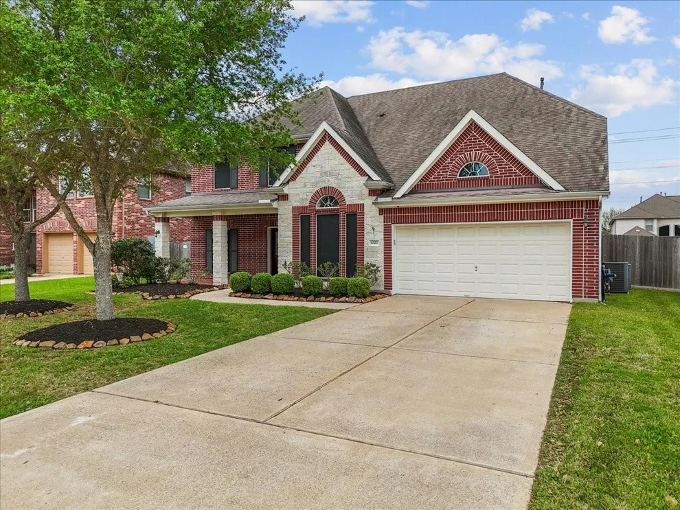 Unit for sale at 4322 Evergreen Drive, Friendswood, TX 77546