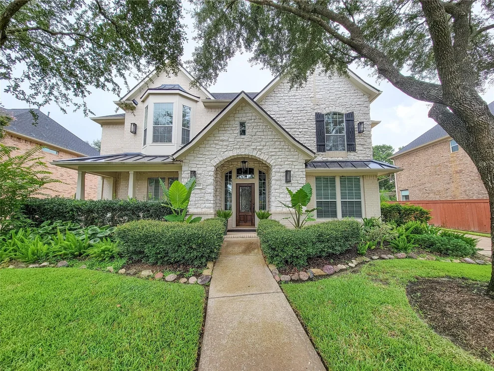 Unit for sale at 6030 Ballina Canyon Lane, Houston, TX 77041