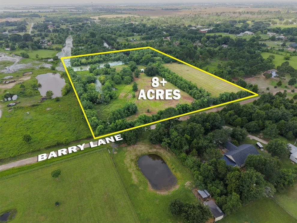 Unit for sale at 28619 Barry Lane, Waller, TX 77484