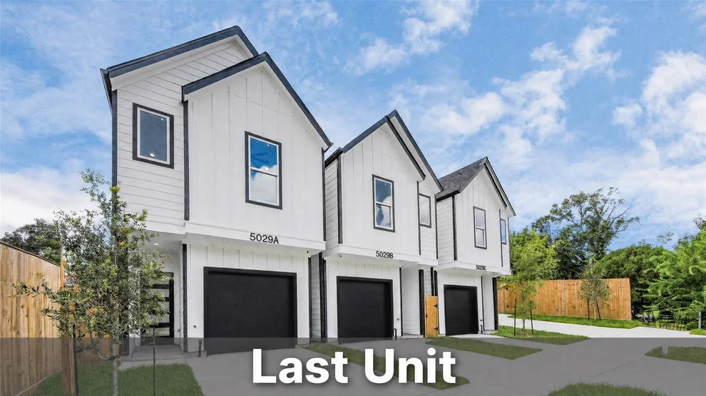 Unit for sale at 5029 Broom Street, Houston, TX 77091