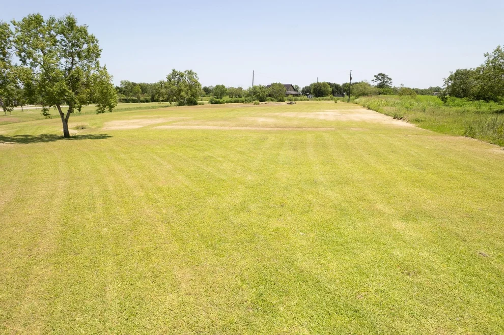 Unit for sale at 000 Copeland, Winnie, TX 77665