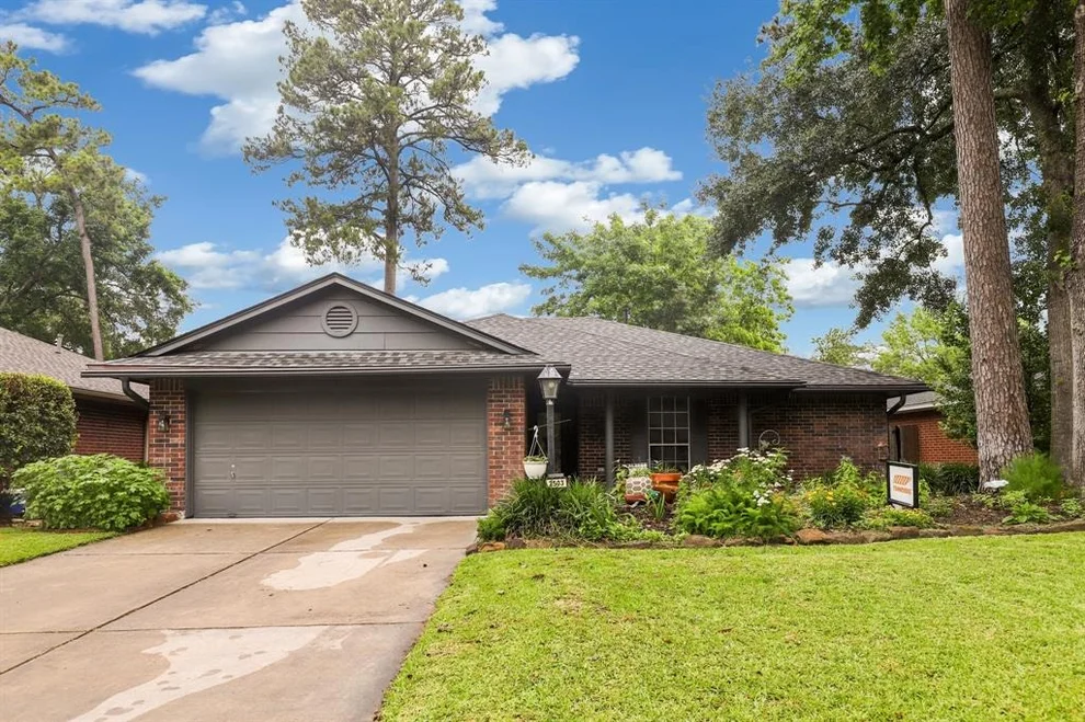 Unit for sale at 2503 Sherwood Hollow Lane, Houston, TX 77339