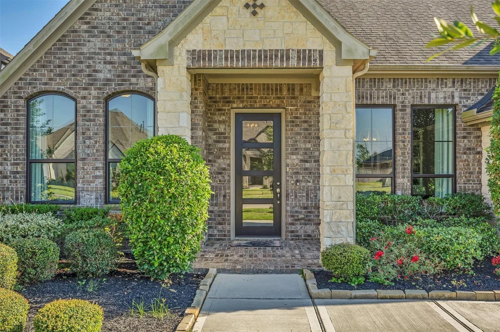 Unit for sale at 2910 Close Reach Road, Manvel, TX 77578