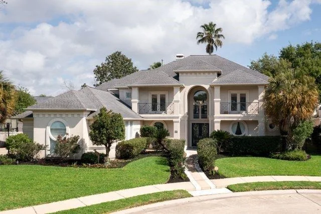Unit for sale at 65 Schubach Drive, Sugar Land, TX 77479
