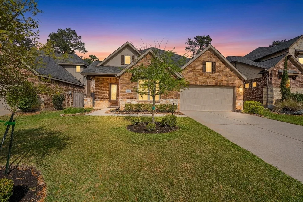 Unit for sale at 1019 Ginger Glade Lane, Pinehurst, TX 77362