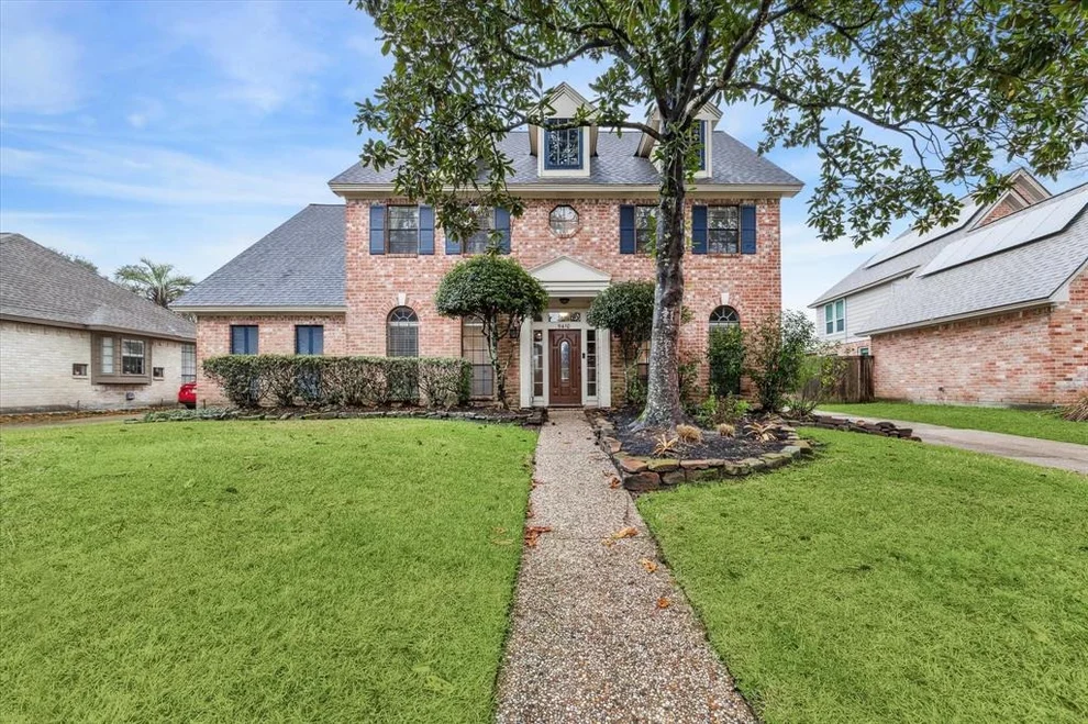 Unit for sale at 5410 Sycamore Creek Drive, Kingwood, TX 77345