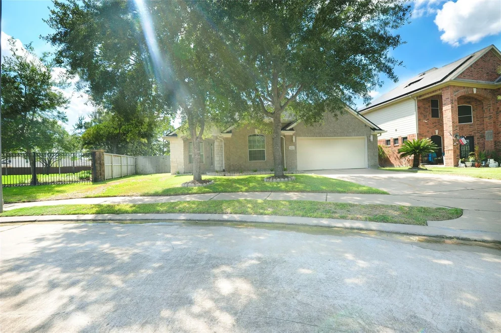 Unit for sale at 7822 Rocky Peak Lane, Richmond, TX 77407
