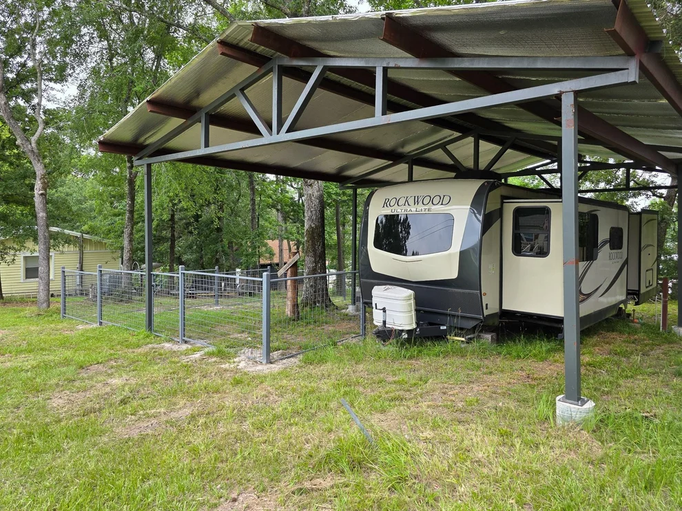Unit for sale at 168 Waterview Drive, Trinity, TX 75862