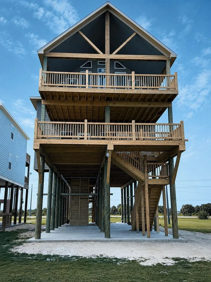 Unit for sale at 1216 Highway 87, Gilchrist, TX 77617