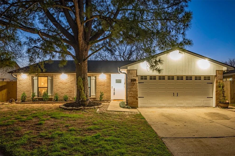 Unit for sale at 7311 Weatherhill Lane, Houston, TX 77041