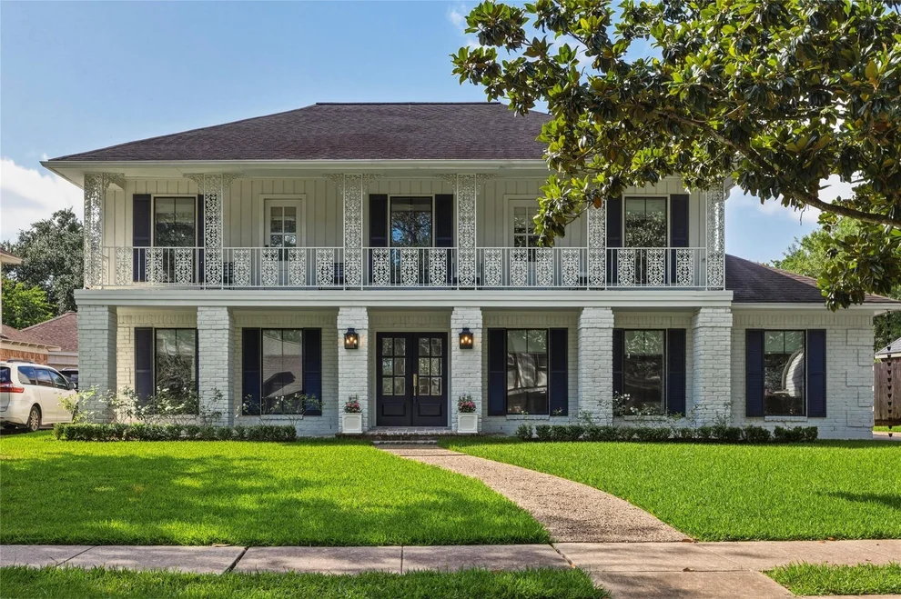 Unit for sale at 12035 Riverview Drive, Houston, TX 77077