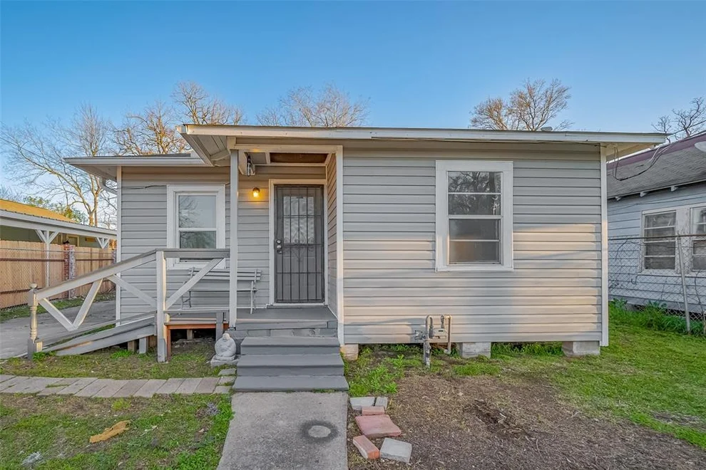 Unit for sale at 4313 Engleford Street, Houston, TX 77026