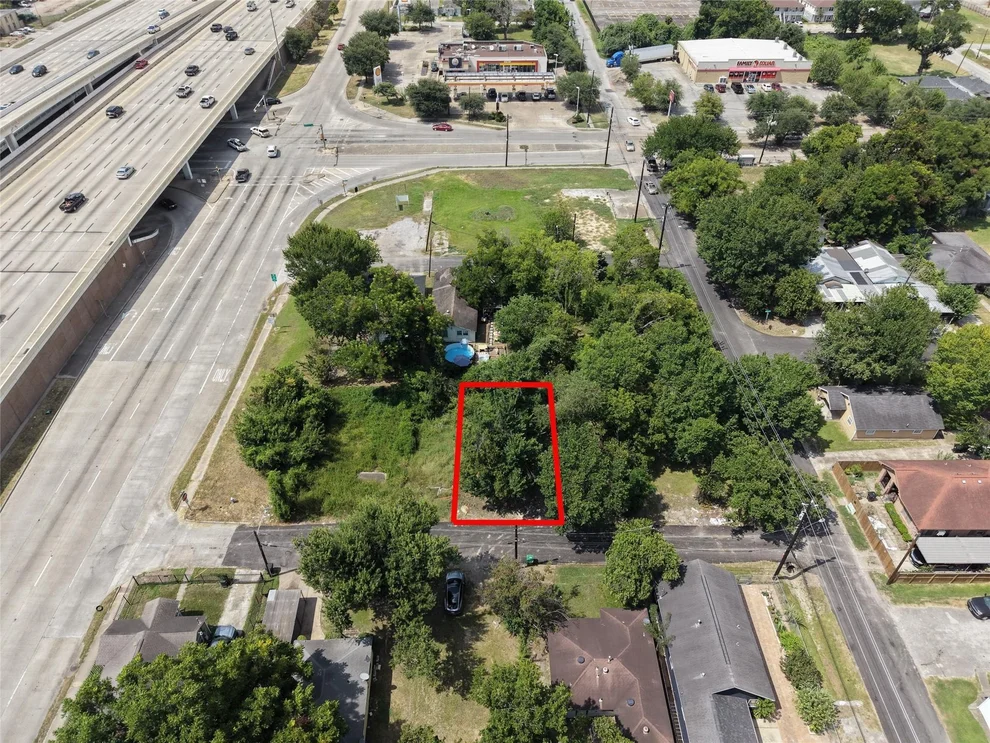 Unit for sale at 0 Cactus St, Houston, TX 77026