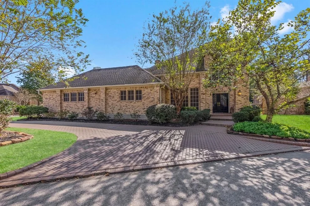 Unit for sale at 901 Longmire Road, Conroe, TX 77304