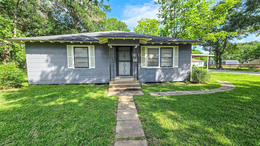 Unit for sale at 1700 Marilyn Street, Rosenberg, TX 77471