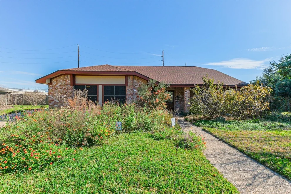 Unit for sale at 2507 Hillside Court, Sugar Land, TX 77479