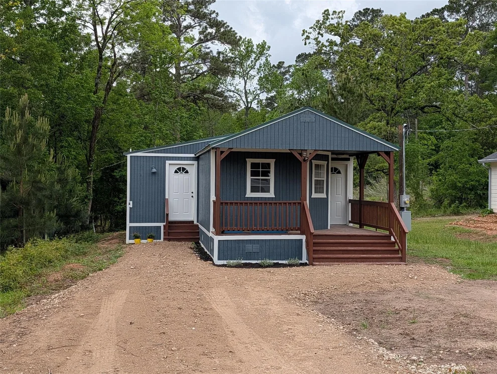Unit for sale at 16 Walnut Lane, Riverside, TX 77320