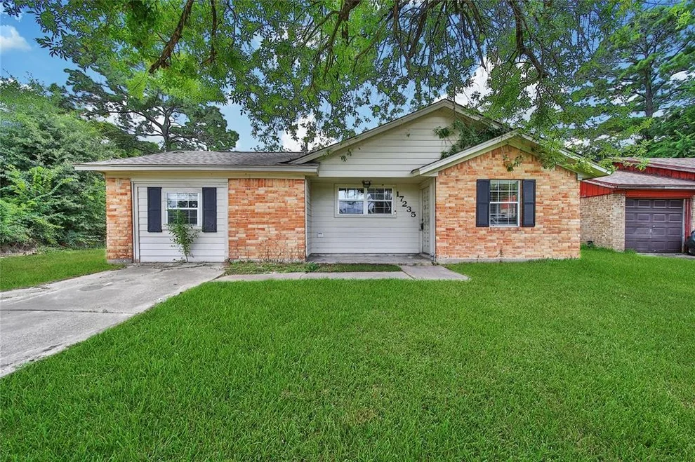 Unit for sale at 17235 Sunshine Street, Houston, TX 77049