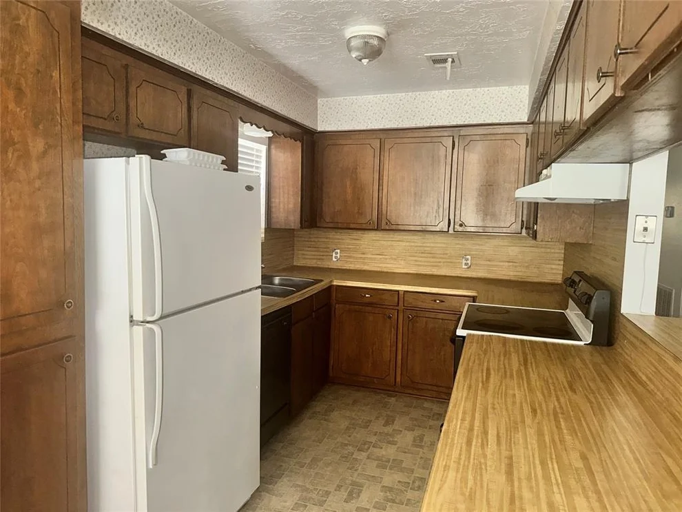 Unit for sale at 6316 Olson Lane, Pasadena, TX 77505