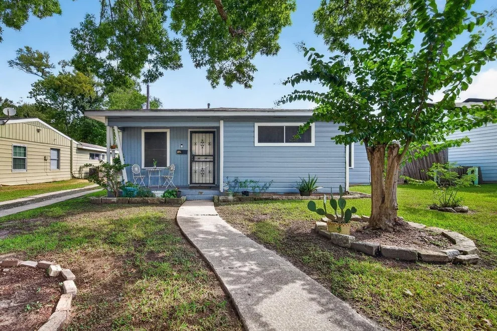 Unit for sale at 4215 Lurlene Street, Houston, TX 77017