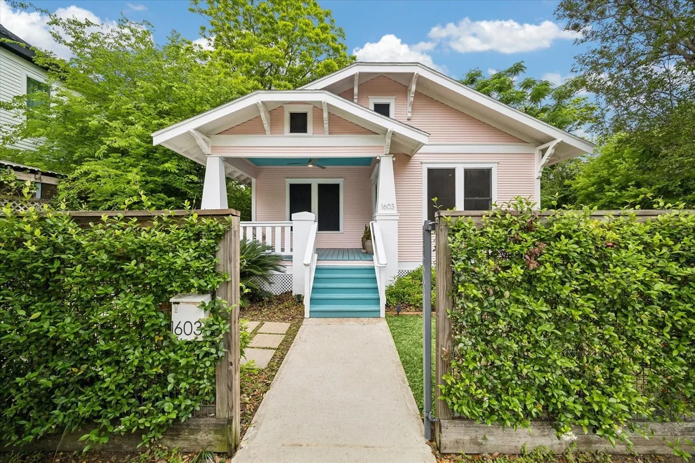 Unit for sale at 1603 Fulton Street, Houston, TX 77009