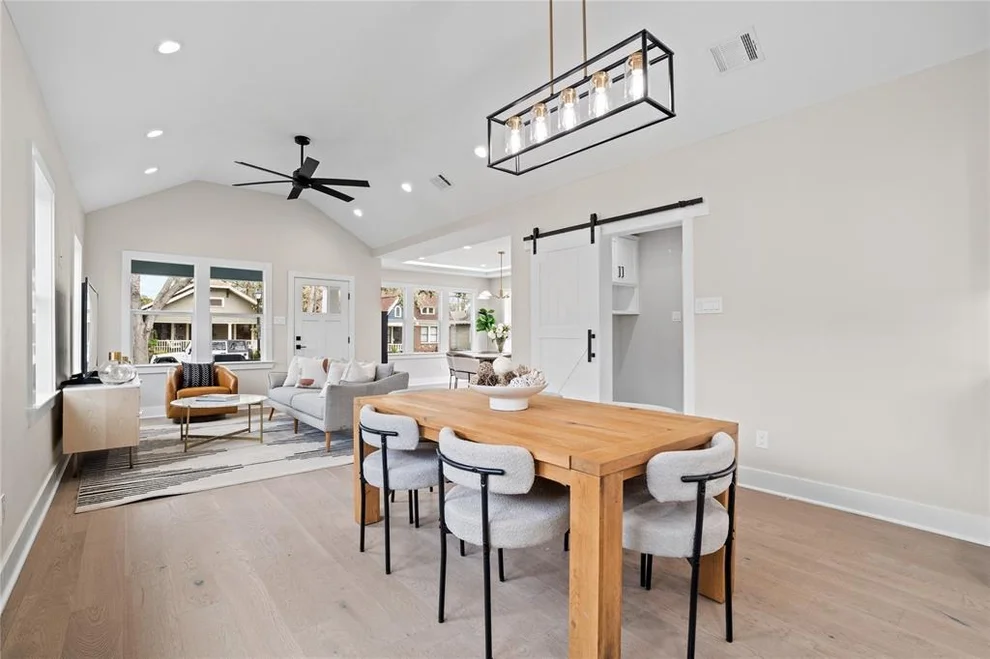 Unit for sale at 1118 W Cottage Street, Houston, TX 77009