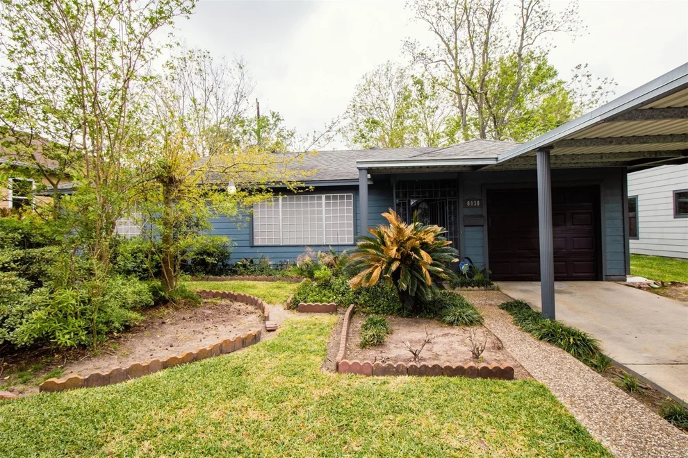 Unit for sale at 6038 Belcrest Street, Houston, TX 77033