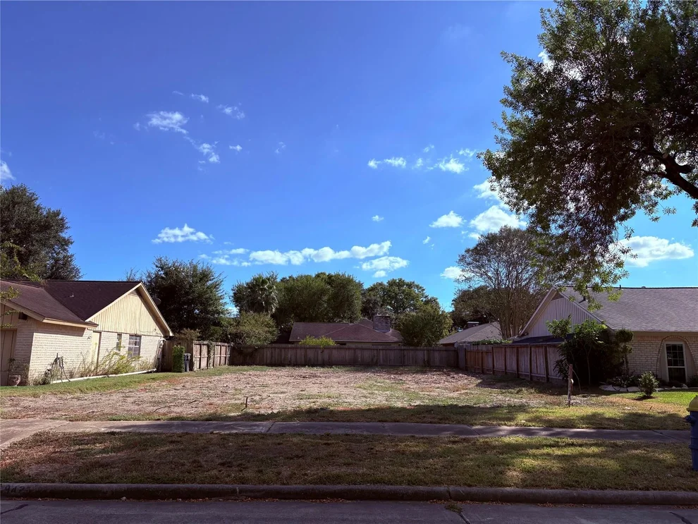 Unit for sale at 9423 Benning Drive, Houston, TX 77031